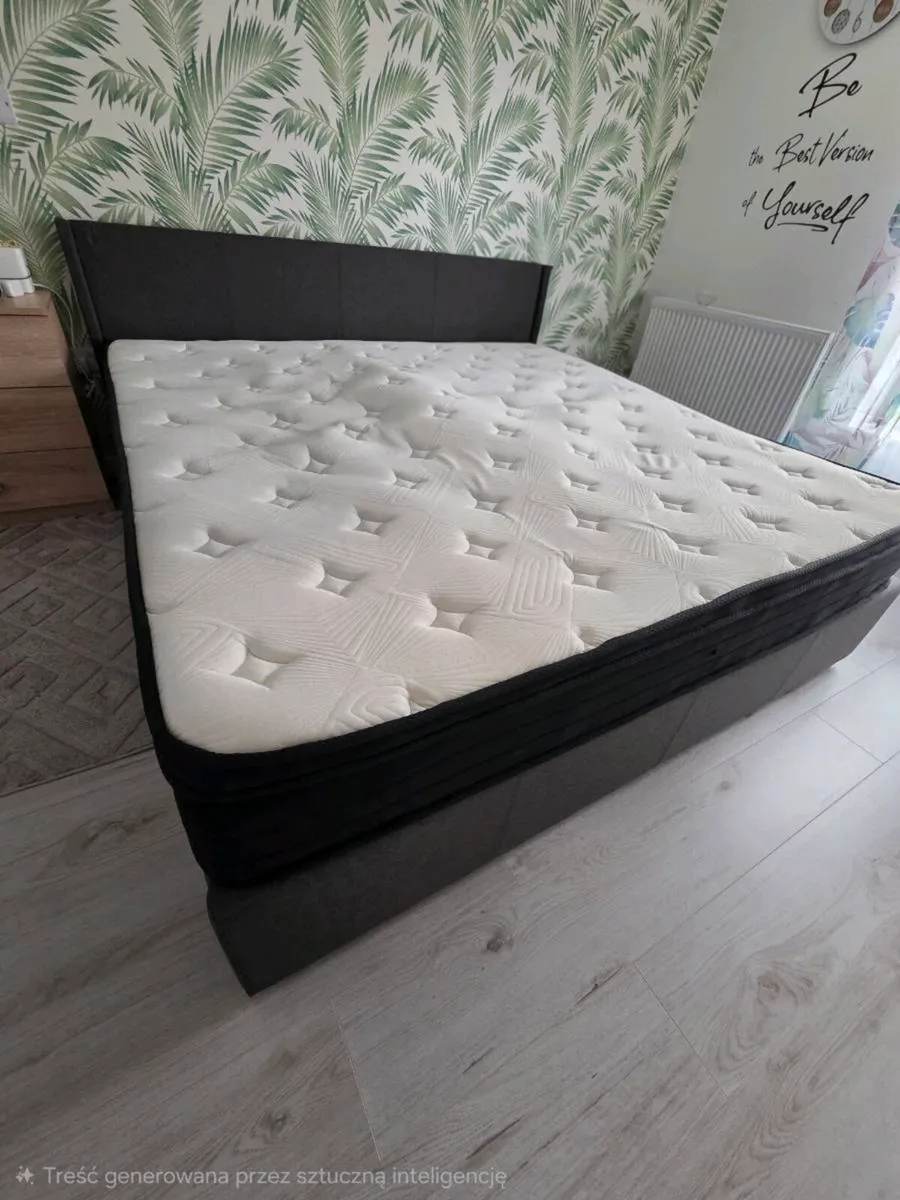 Mattress Hybrid king Size 6 ft Good Condition - Image 2