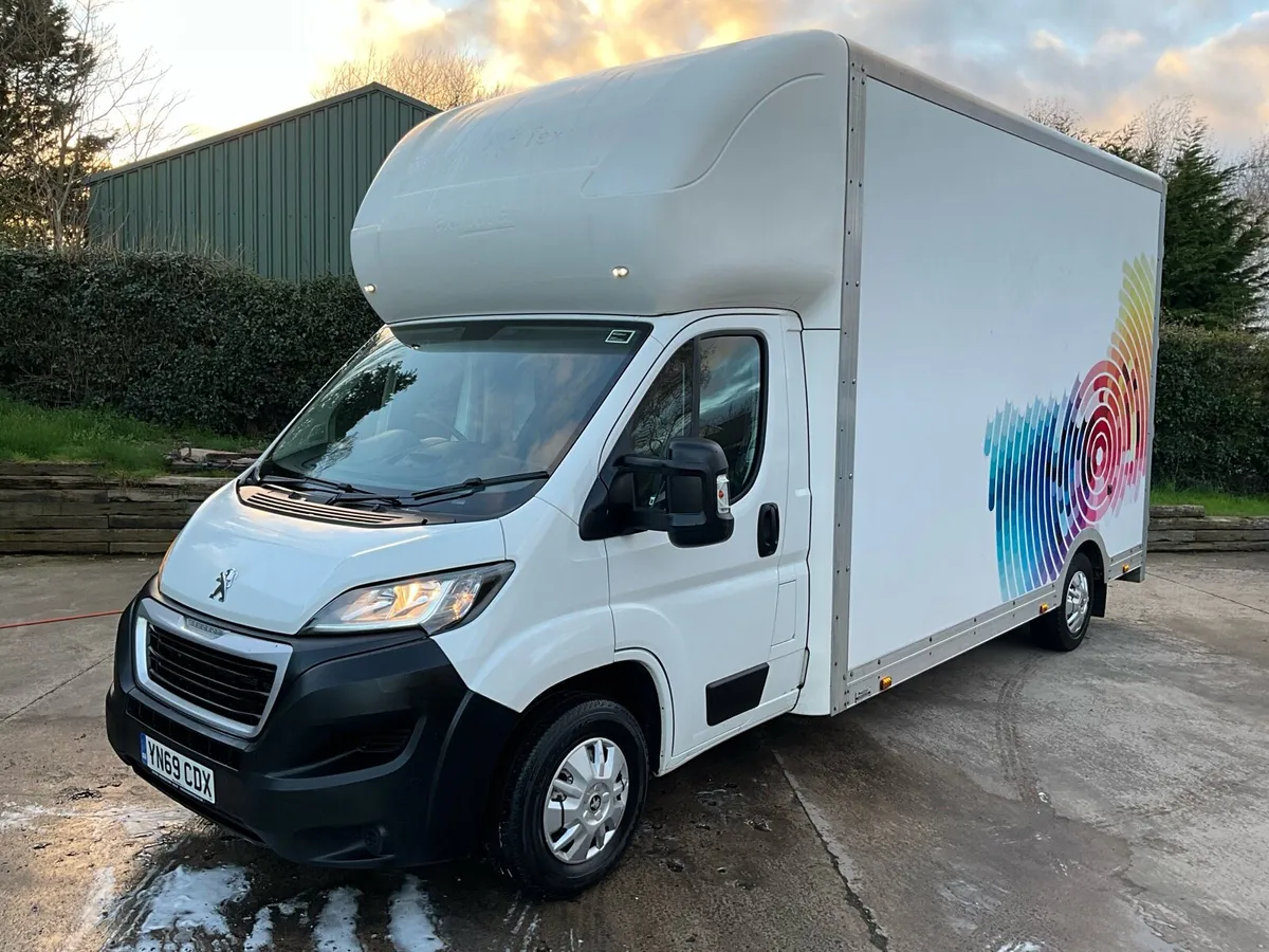 2020 Peugeot Boxer 335 2.0 130ps Maxi Mover - Image 2