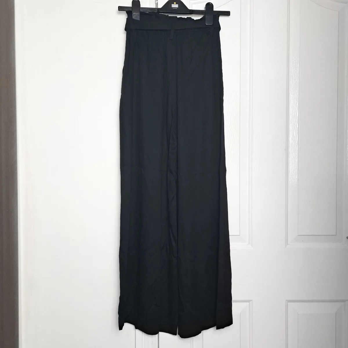 H&M Black Paperbag Wide Leg Trousers 6UK Petite - Image 4