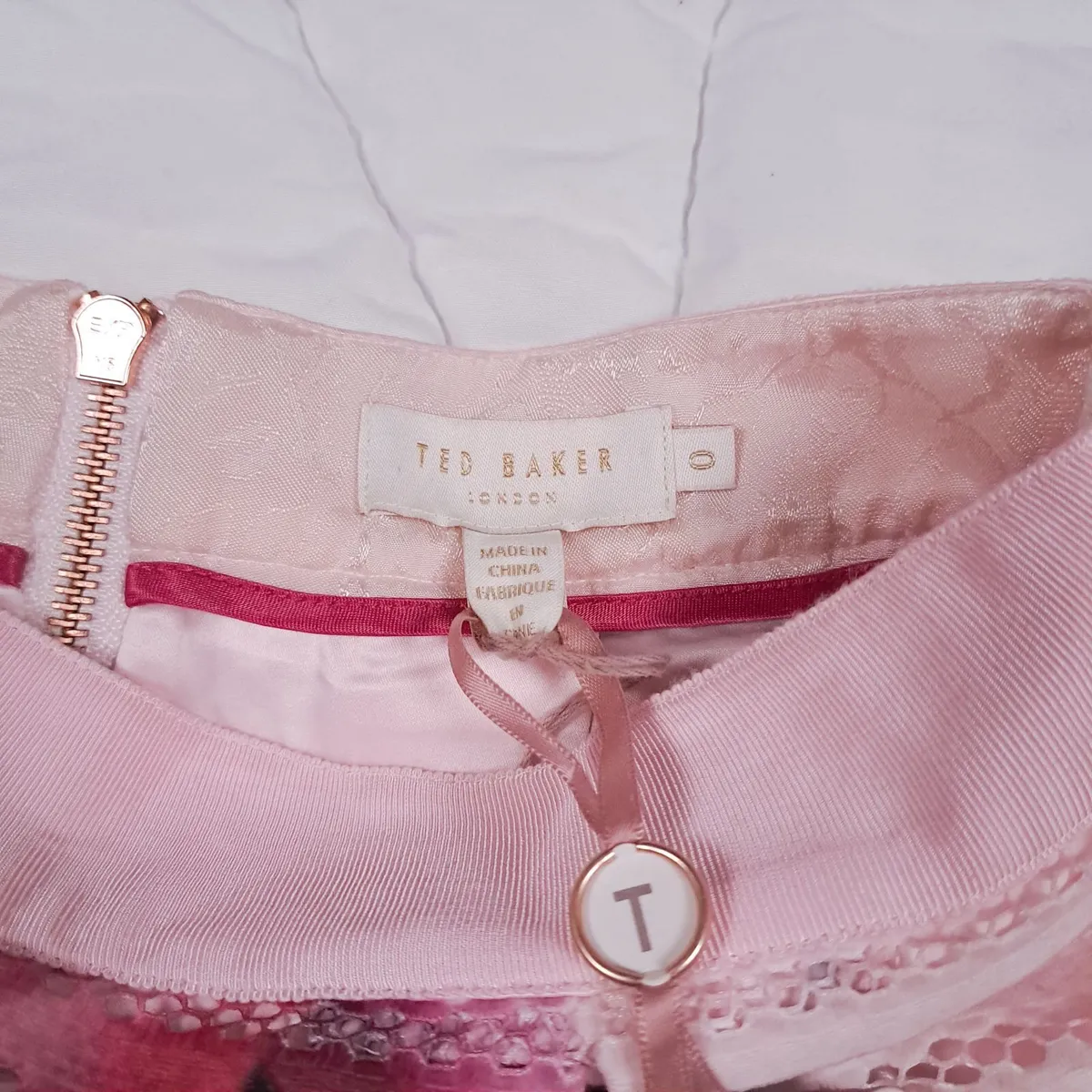 Ted Baker Pink Floral Lace Mini Skirt 6UK/34EU - Image 4