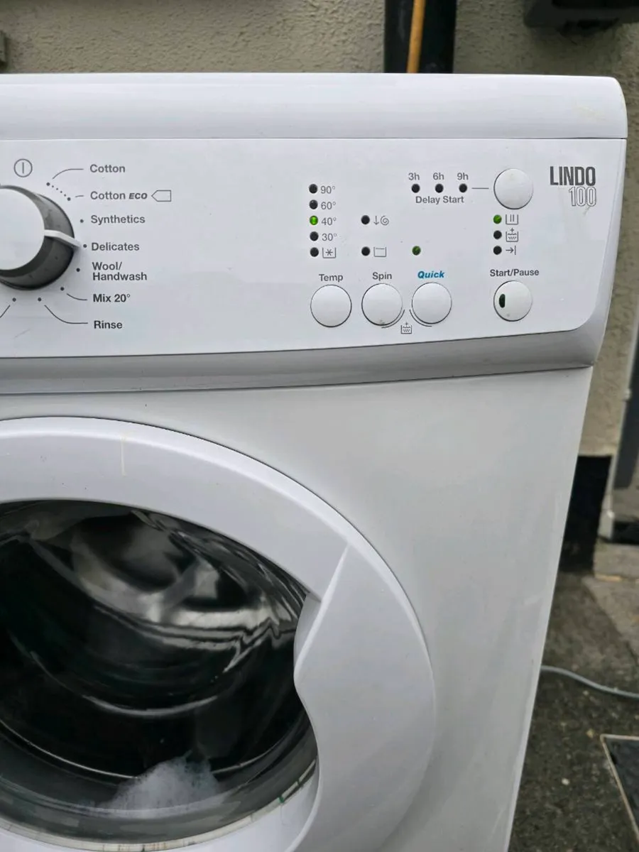 Zanusii lindo 100 8kg washing machine - Image 2