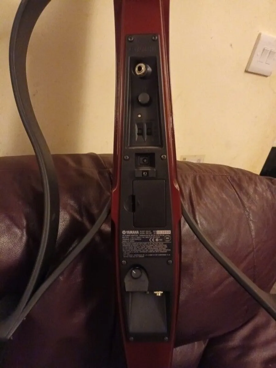 Cello Yamaha - Image 4