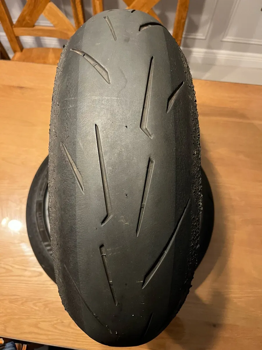 Pirelli Diablo Rosso Corsa 4 tires - Image 2