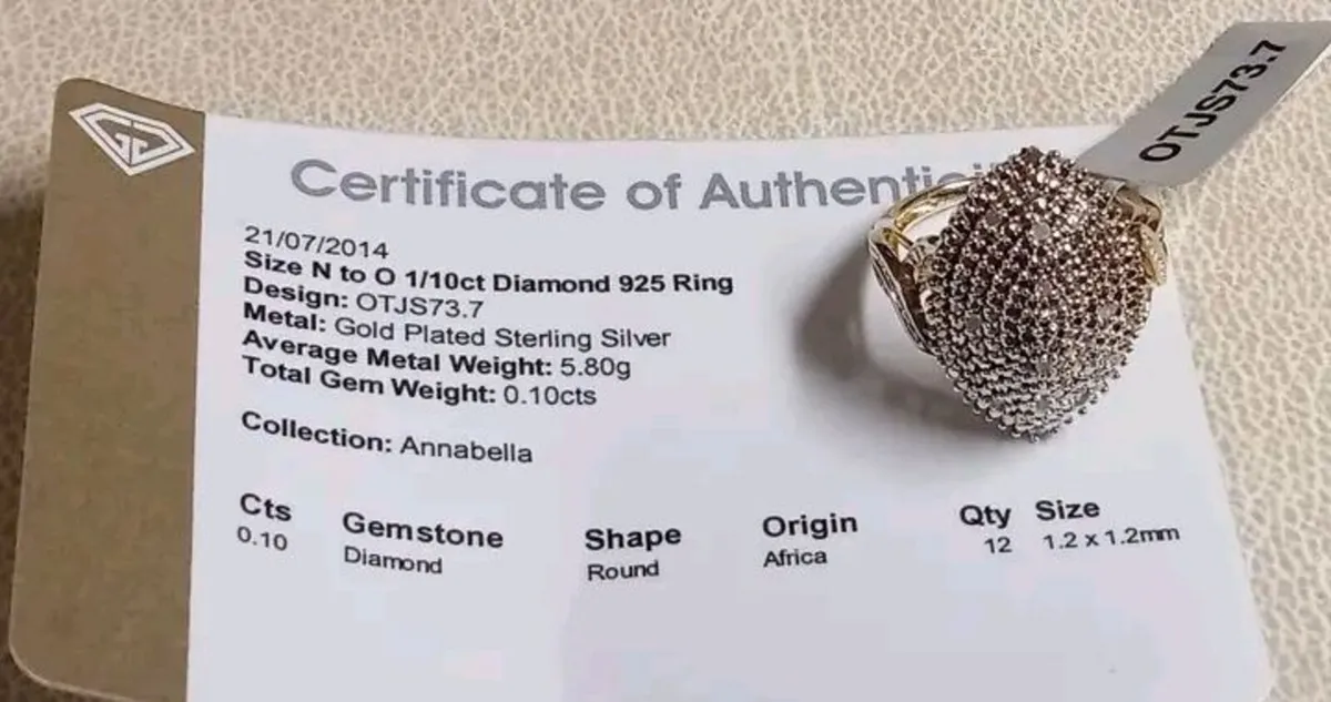 Beautiful Diamond Ring - Image 2