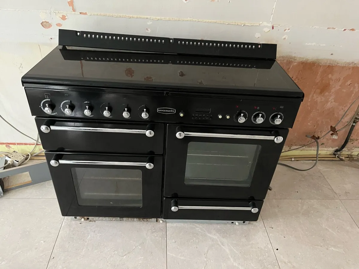 Rangemaster cooker