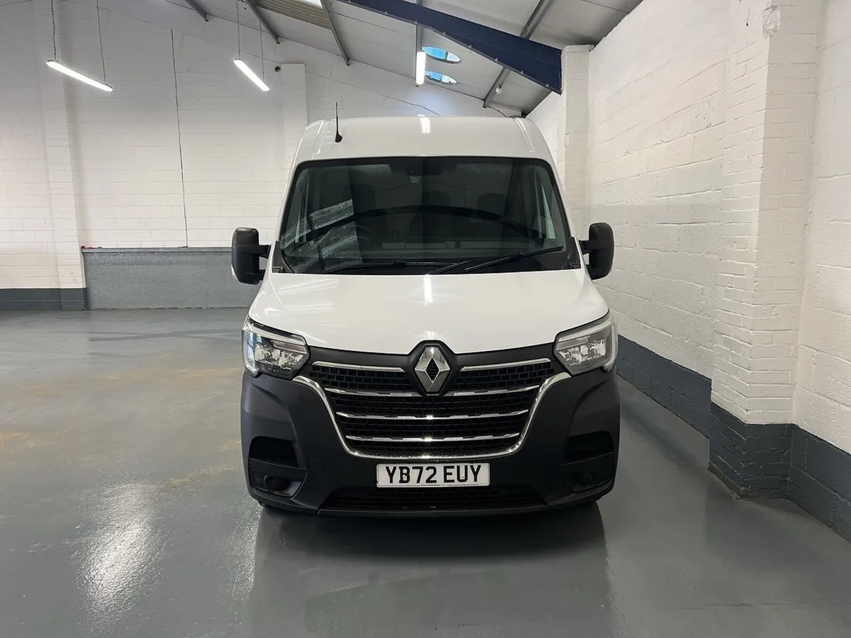 2023 Renault Master Panel Van - Image 4