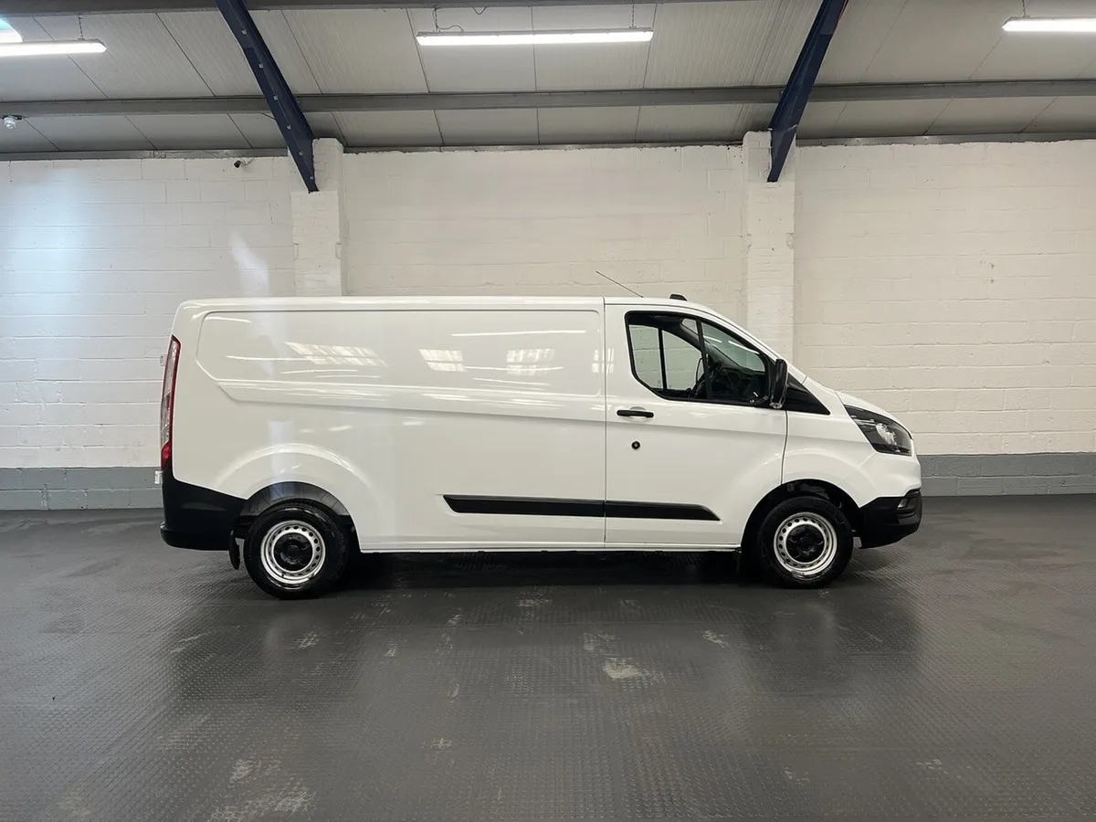 2023 Ford Transit Custom Panel Van - Image 1
