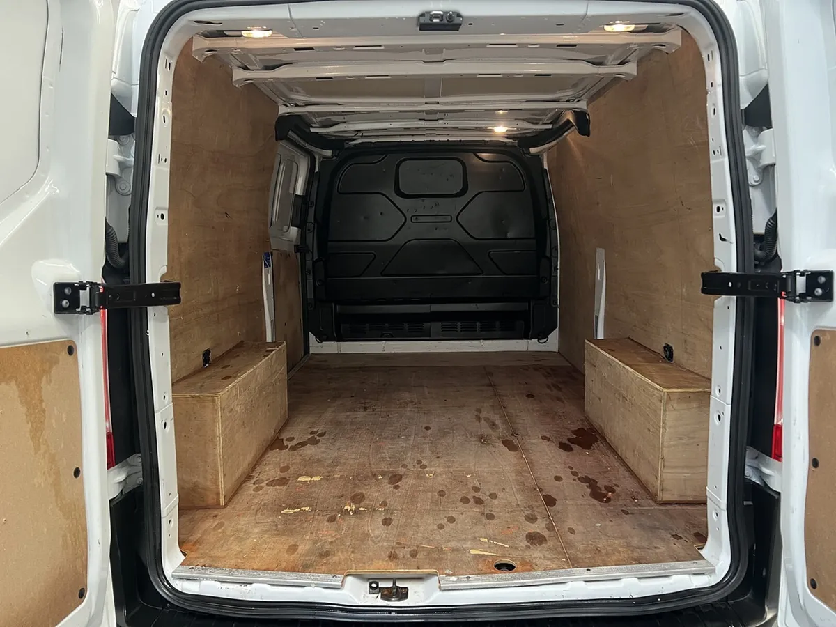 2023 Ford Transit Custom Panel Van - Image 2