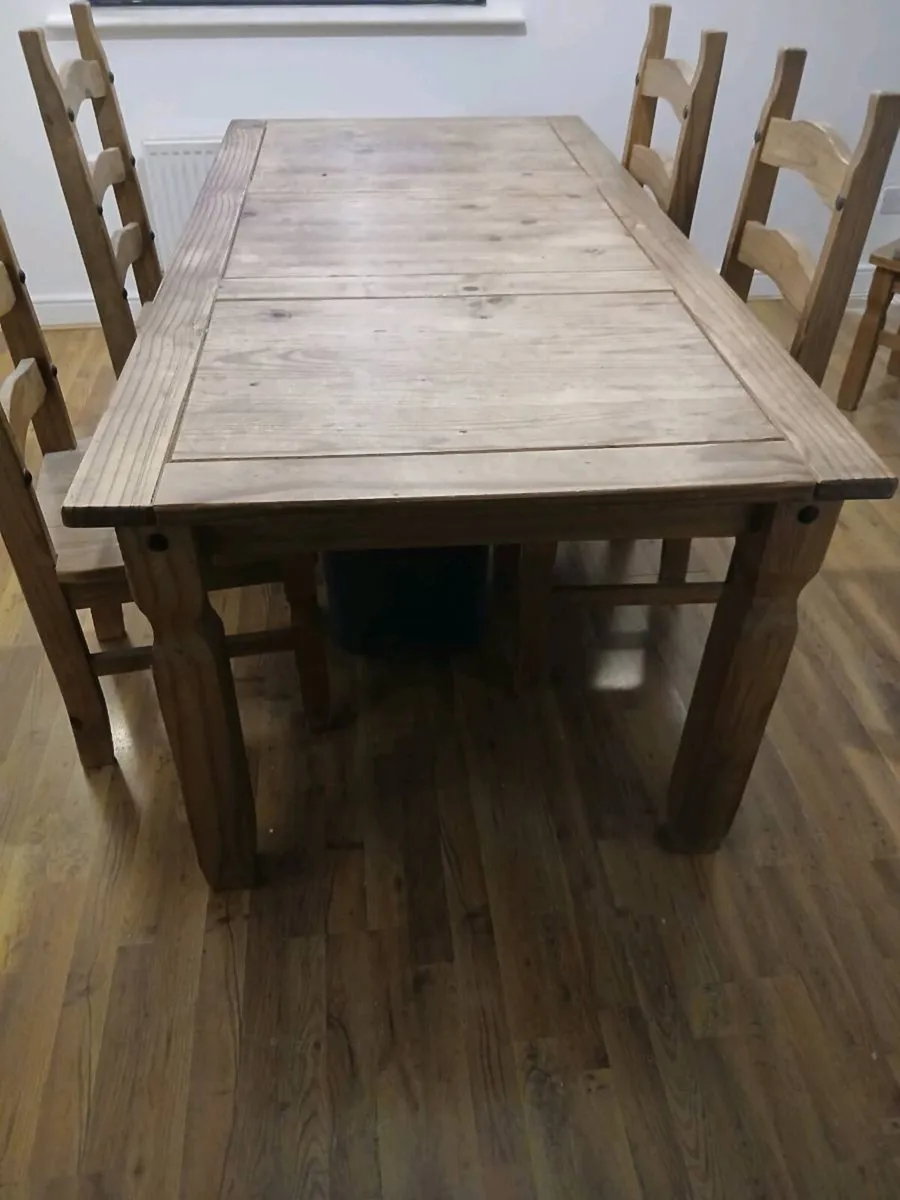 Table nd chairs - Image 2