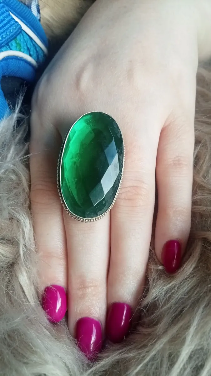 Beautiful Dress Ring - Image 1