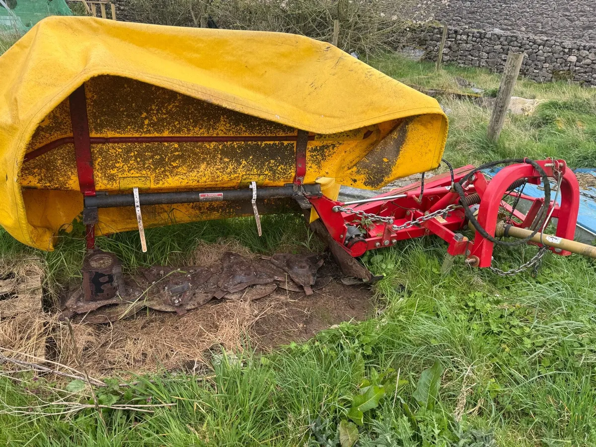 Farm machinery - Image 2