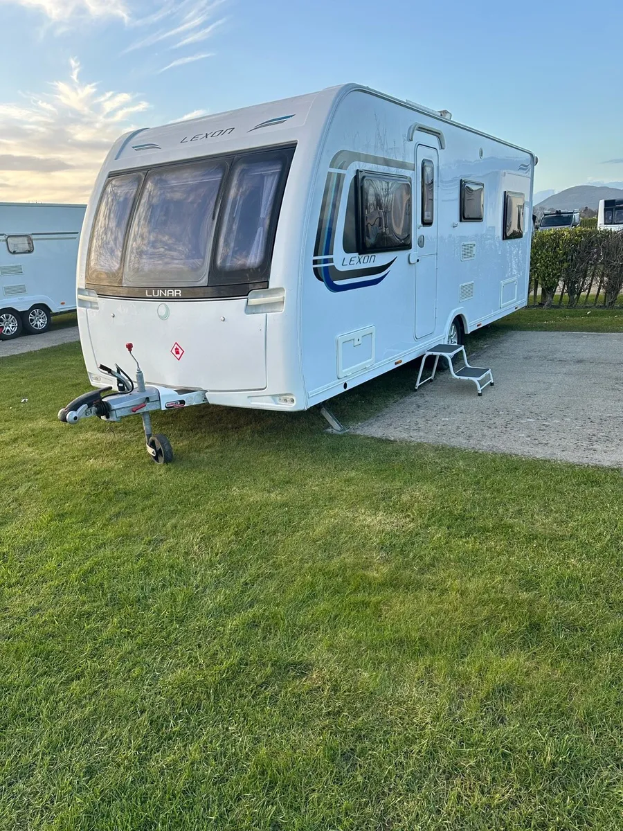 2015 Lexon lunar 4 berth for sale - Image 1