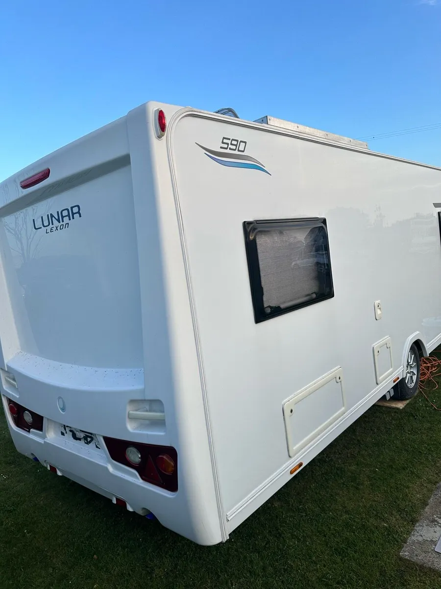 2015 Lexon lunar 4 berth for sale - Image 4