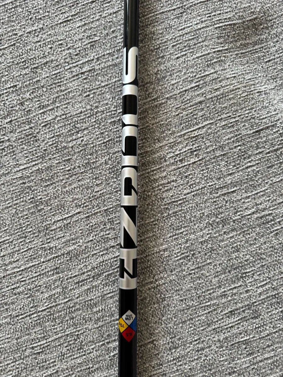 Brand New Taylormade Hzrdus Smoke Driver Shaft - Image 1