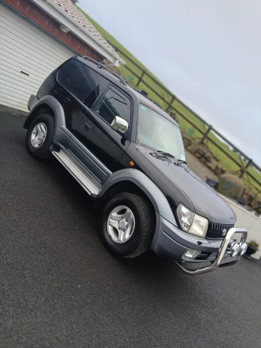 Toyota lancruiser - Image 4