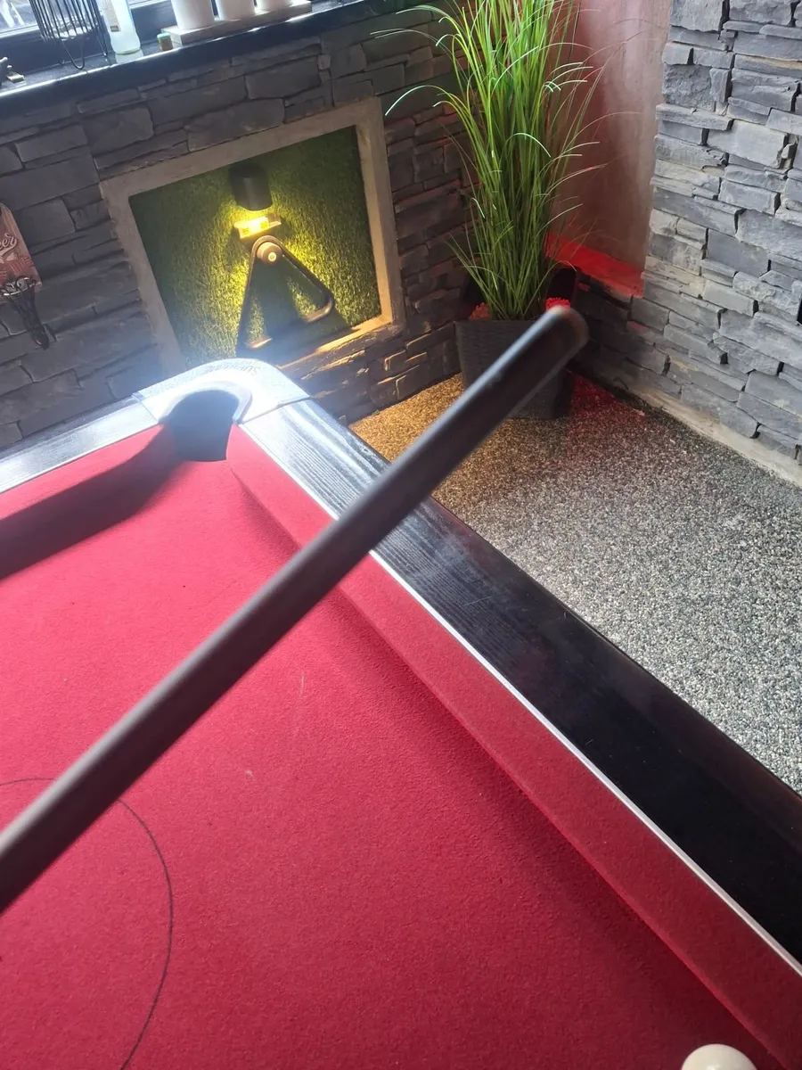 Carbon fibre pool cue /// - Image 3