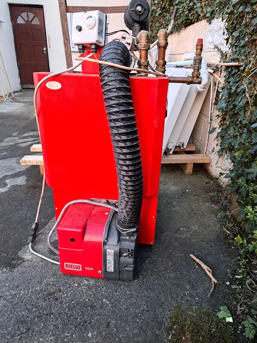 Grant 15-26 oil condenser boiler - Image 2