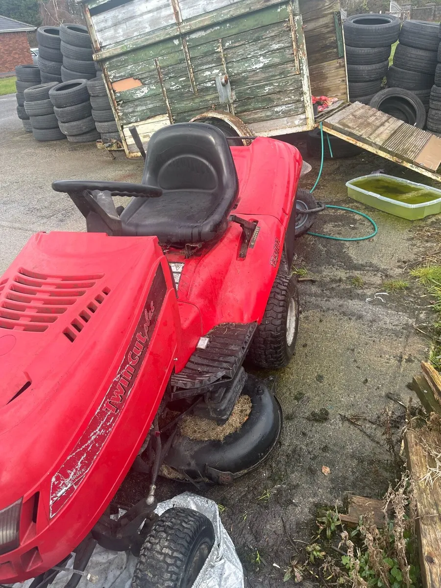 Castle garden lawnmower - Image 3