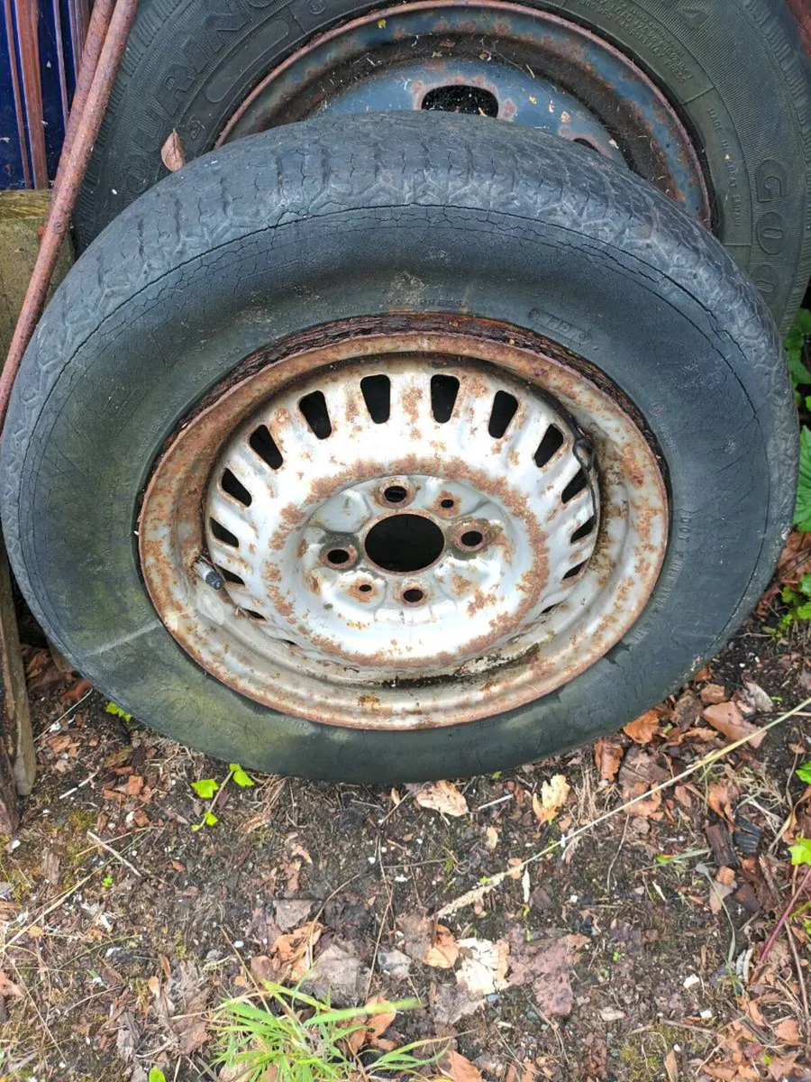 Alfa Romeo wheel - Image 1