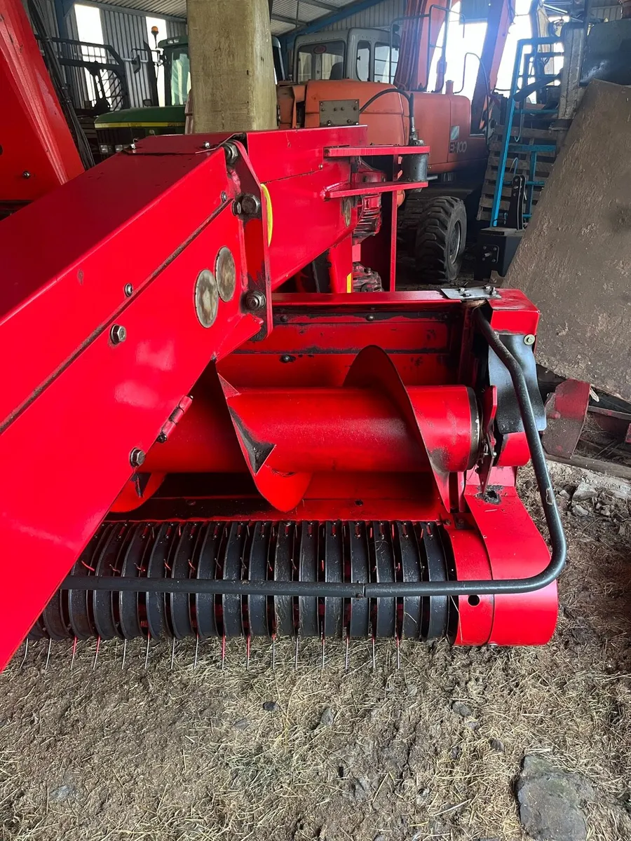 JF Stoll 1360 Harvester - Image 3