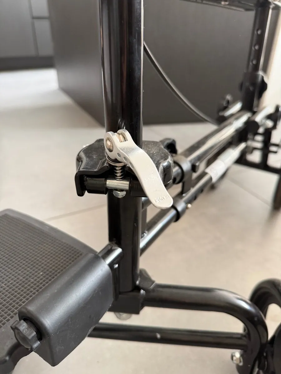 Knee Scooter - Image 4