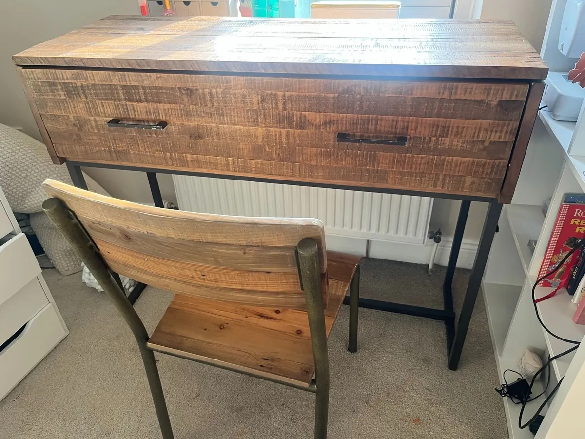 Vintage Desk - Image 2