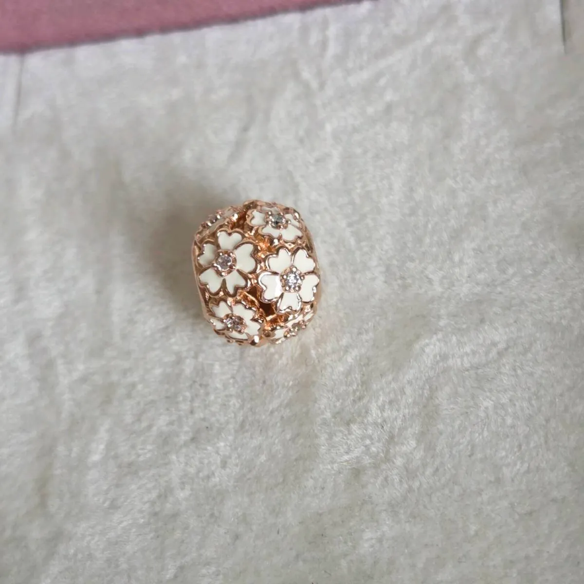 Pandora rose gold white primrose meadow - Image 2