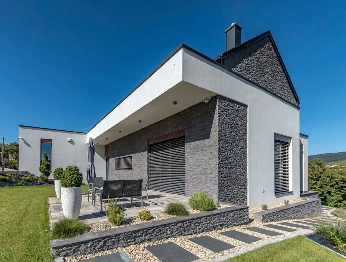 Umbria Grey - Internal and External Stone - Image 3