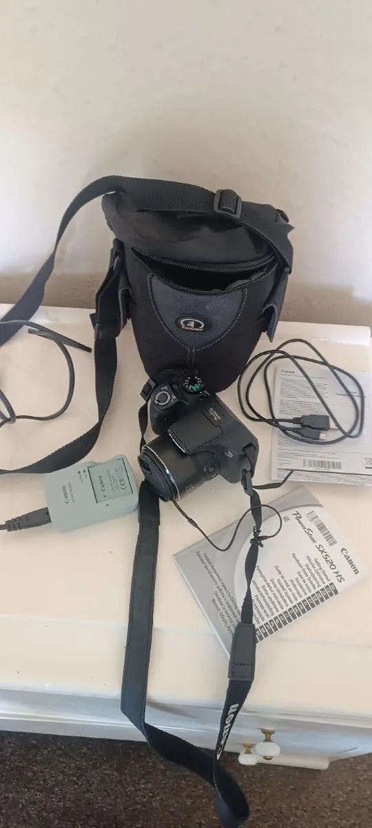 Canon PowerShot SX520 HS - Image 2