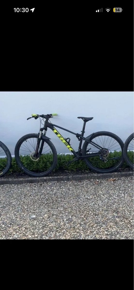 Trek Marlin 6 - Image 1