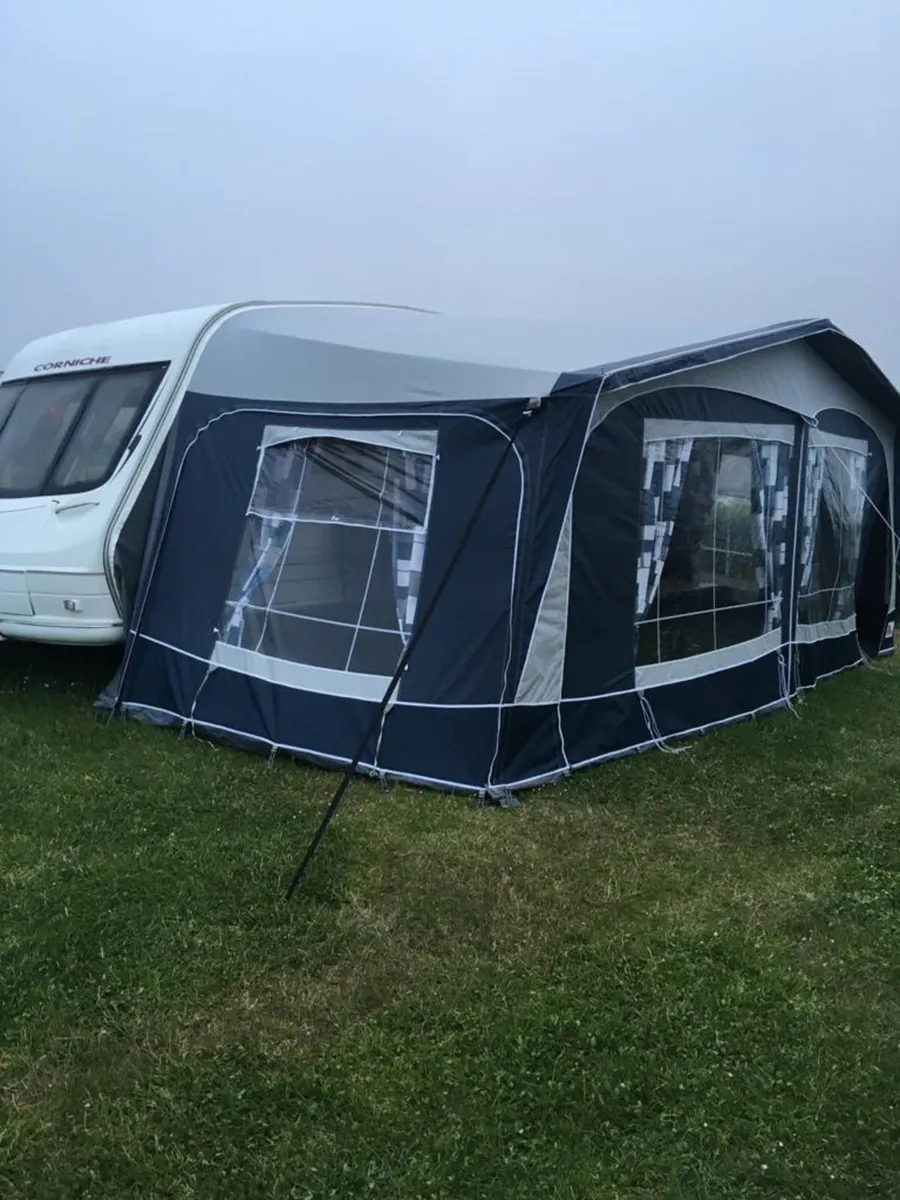 Doréma Caravan Awning (size 11) - Image 2