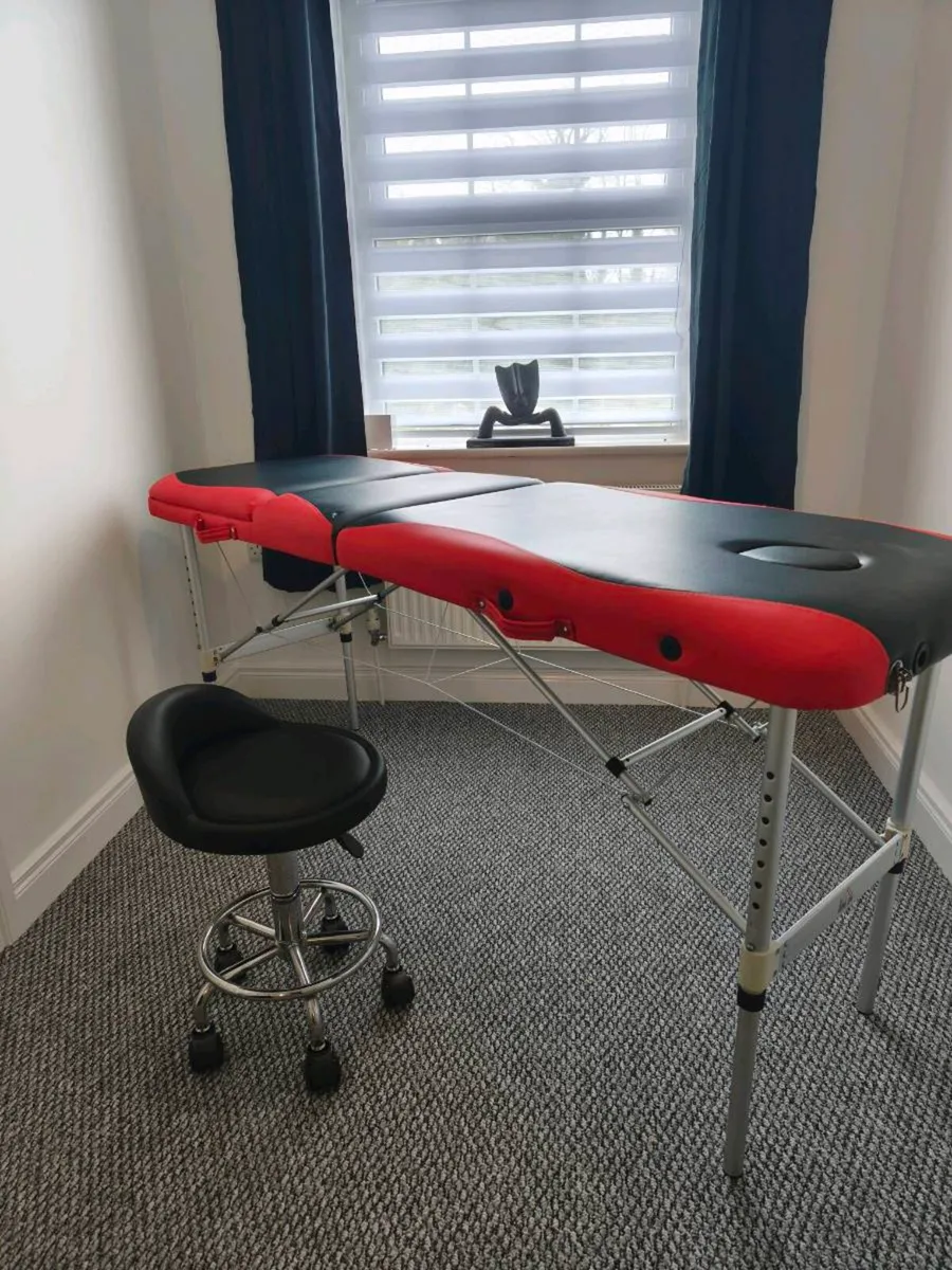 Massage/ Therapy bed with Stool - Image 2