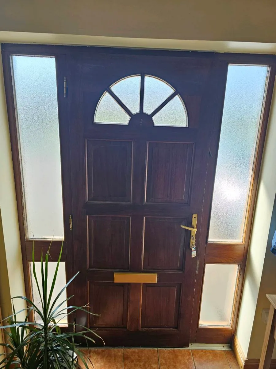 Front house door - Image 2