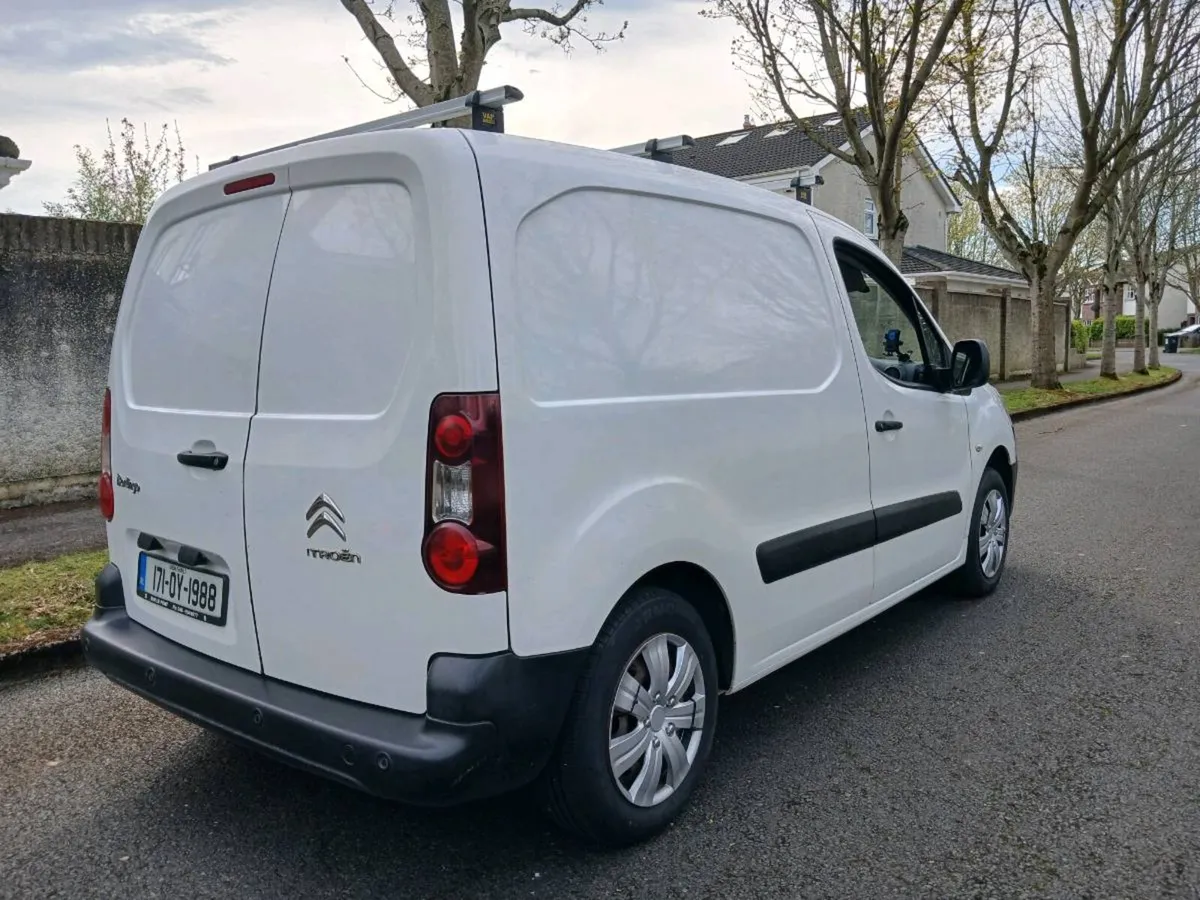 2017 Citoren Berlingo 1.6 Diesel 3 Seater No Vat - Image 2