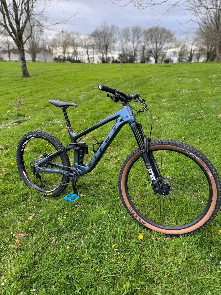 Vitus Sommet - Image 1