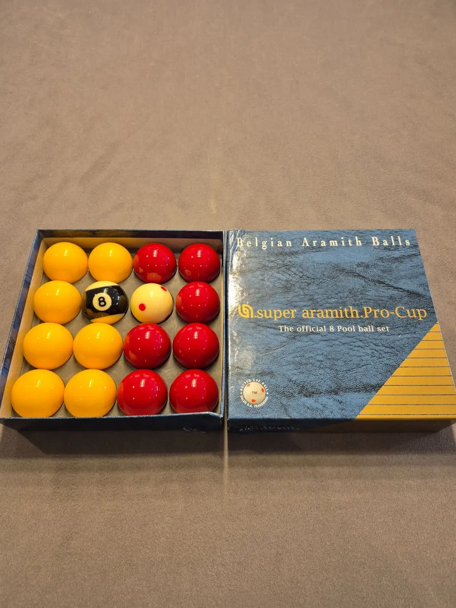 Pro Cup Super Aramith Pool Balls