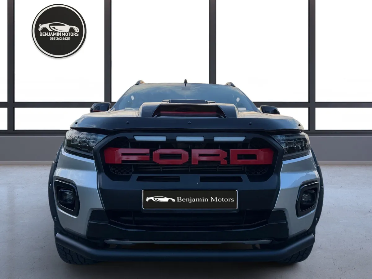 Ford Ranger Raptor 2019 Pick Up CrewCab High Specs - Image 2