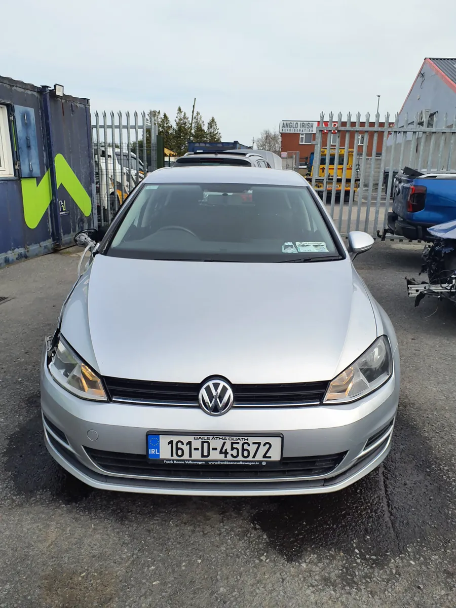 VW Golf 1.2 TSI Bluemotion 2016 - Image 1