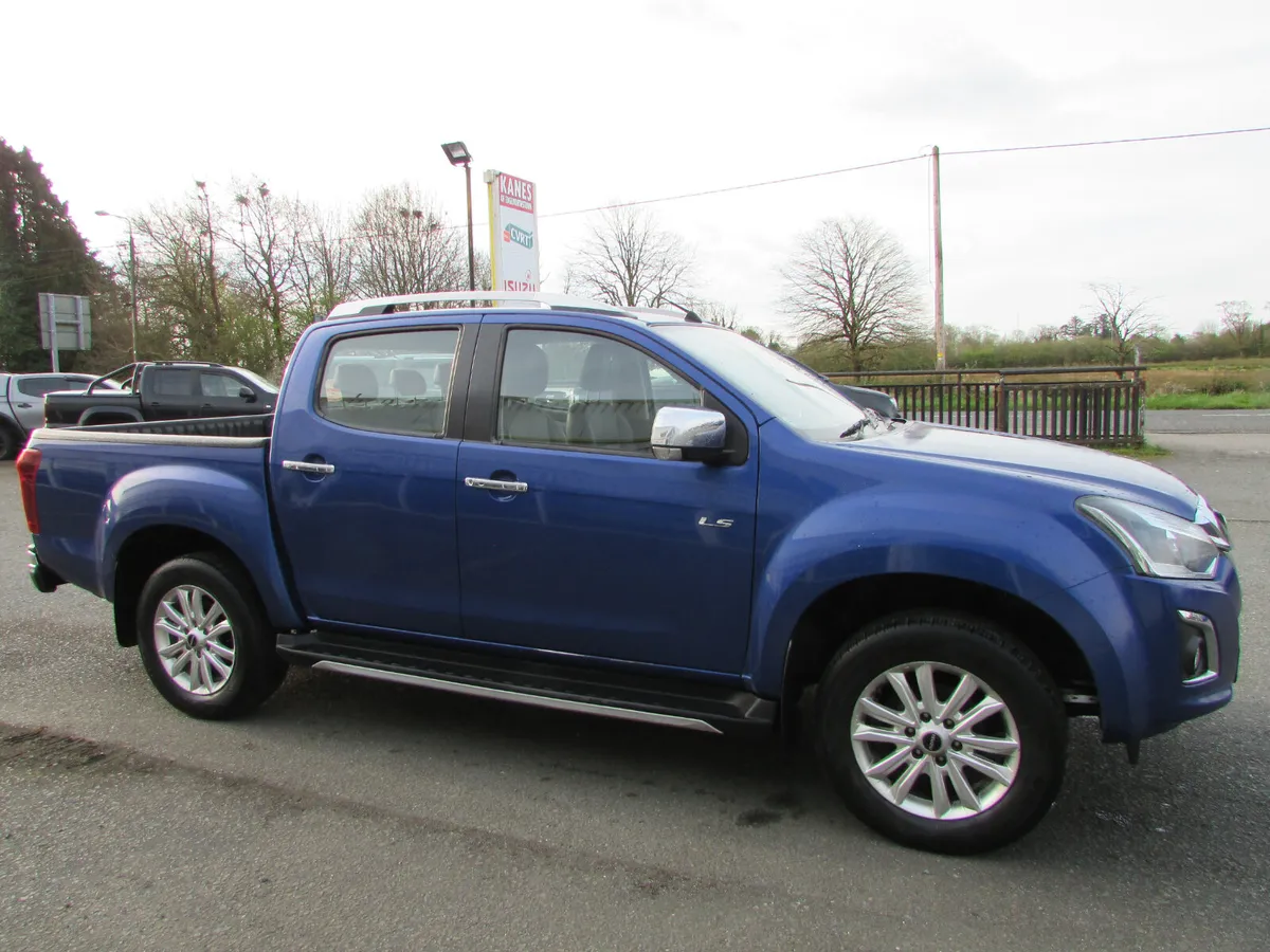 Isuzu D-Max 2020 - Image 1