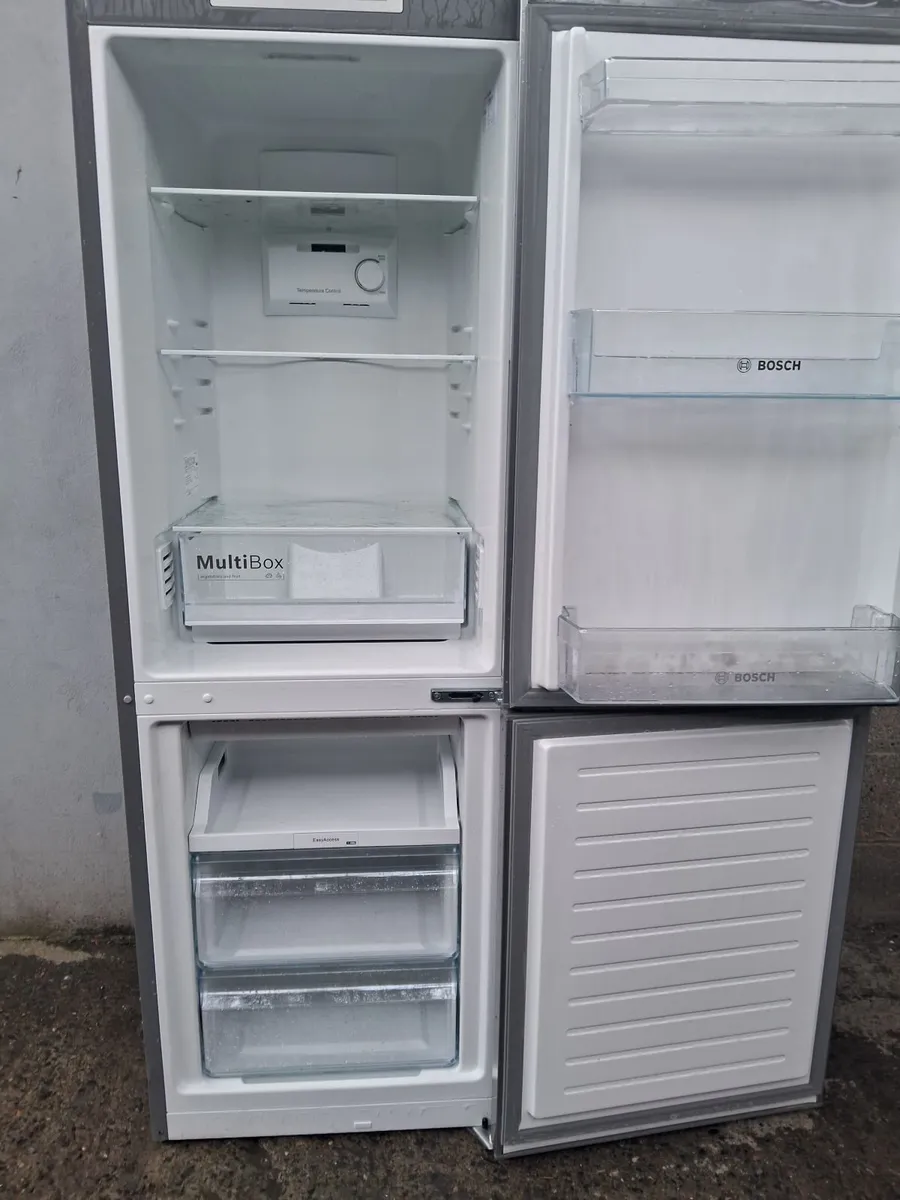 FRIDGE AND FREEZER - Image 2
