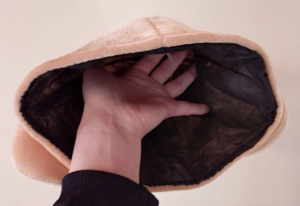 FUNNY CHICKEN HAT. - Image 3