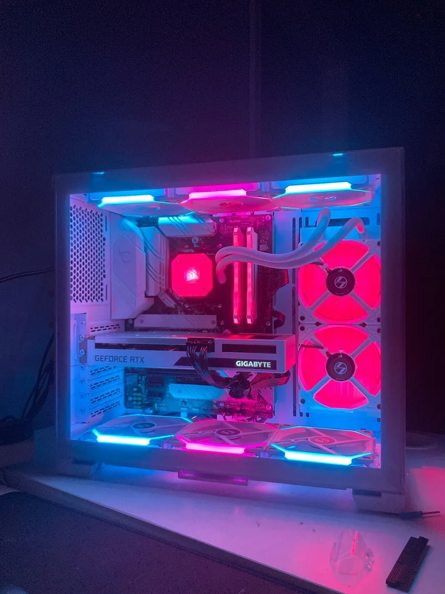 Gaming pc ( ryzen 7 5700x , 3060ti ) - Image 1