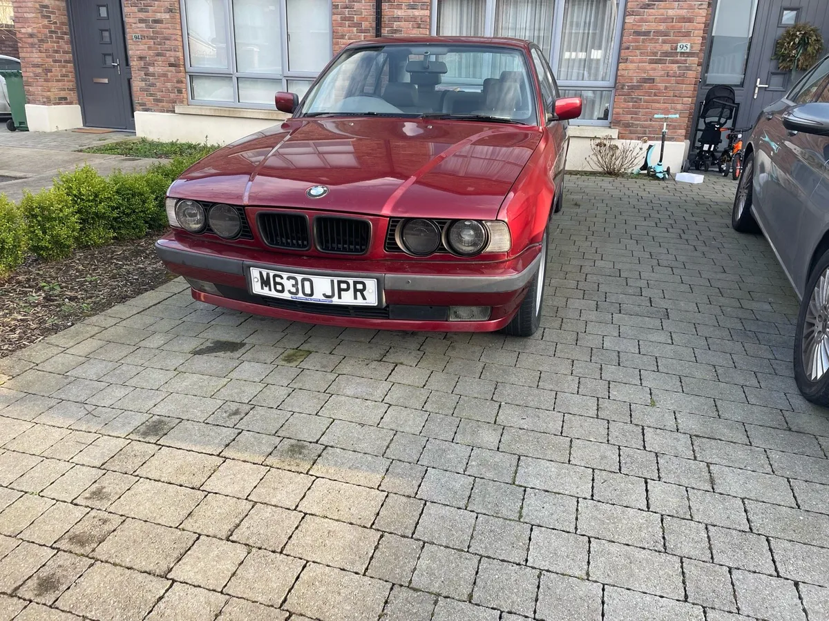 BMW E34 - Image 1
