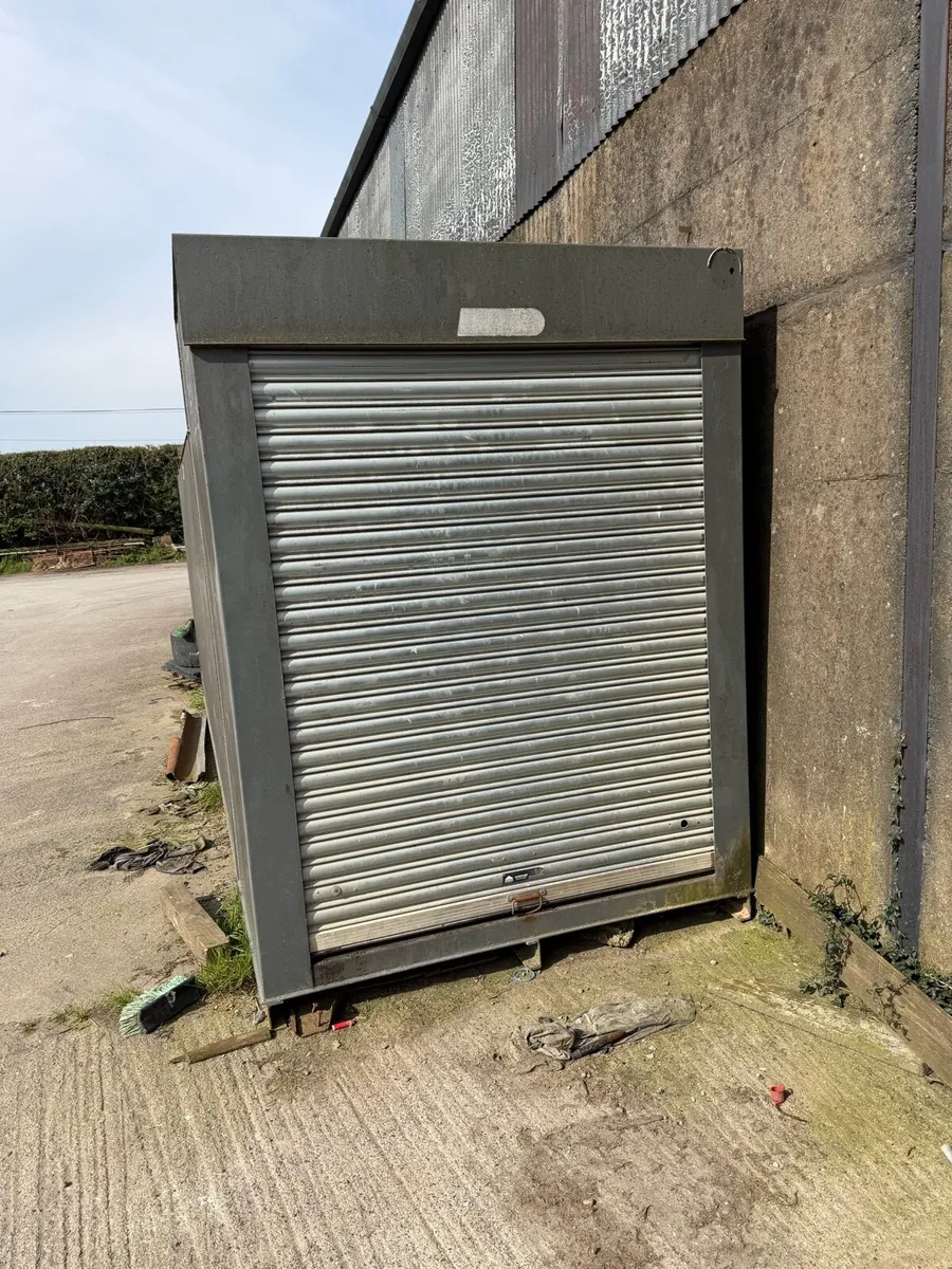 Diesel tank - Image 1