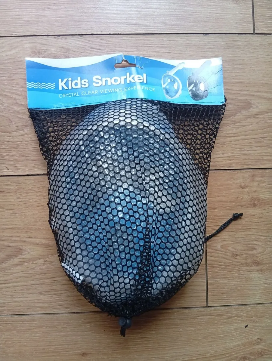Brand New Quality Anti-Fog Snorkel Diving Mask - Image 4