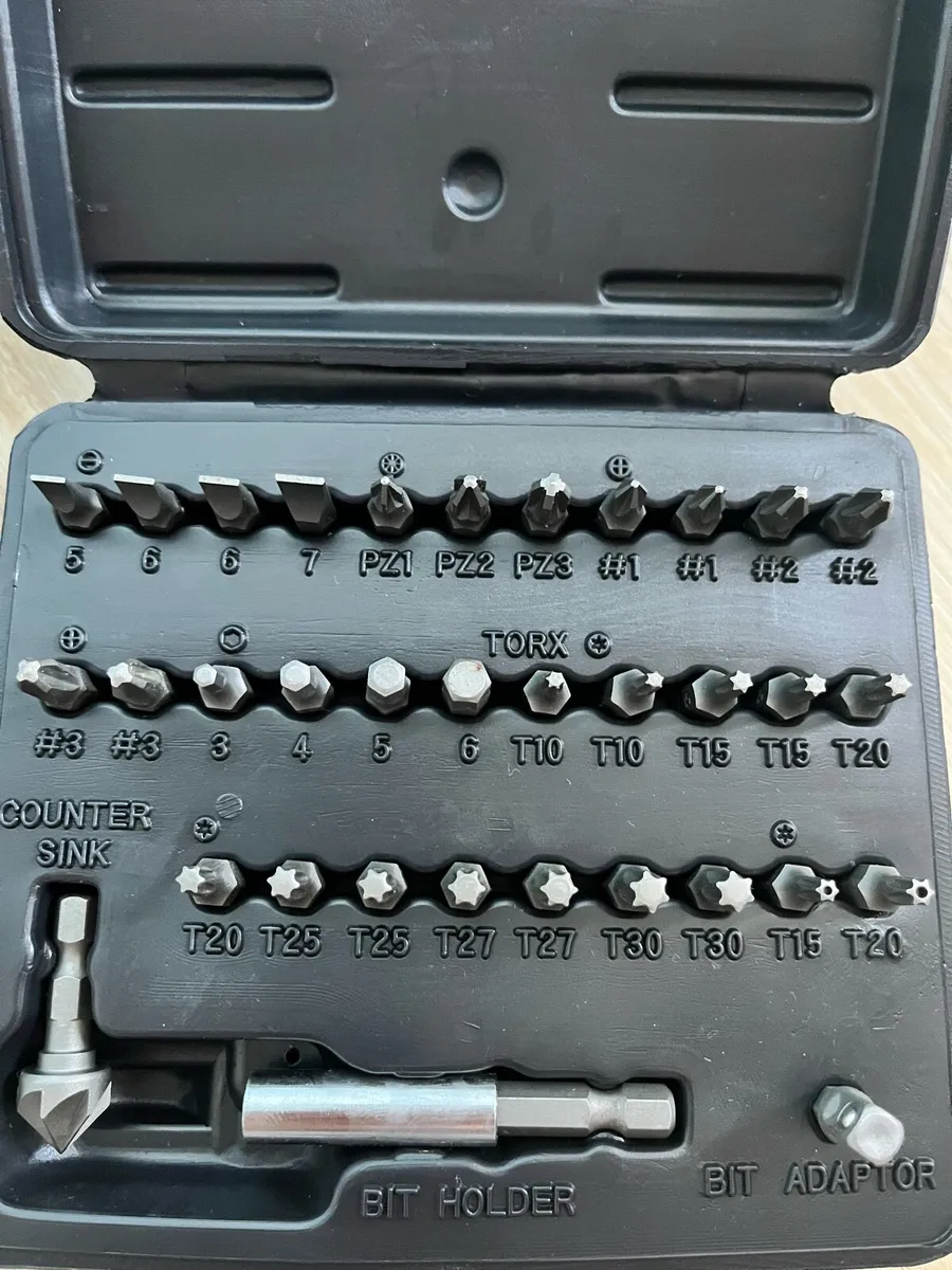 New set for sale - Image 1