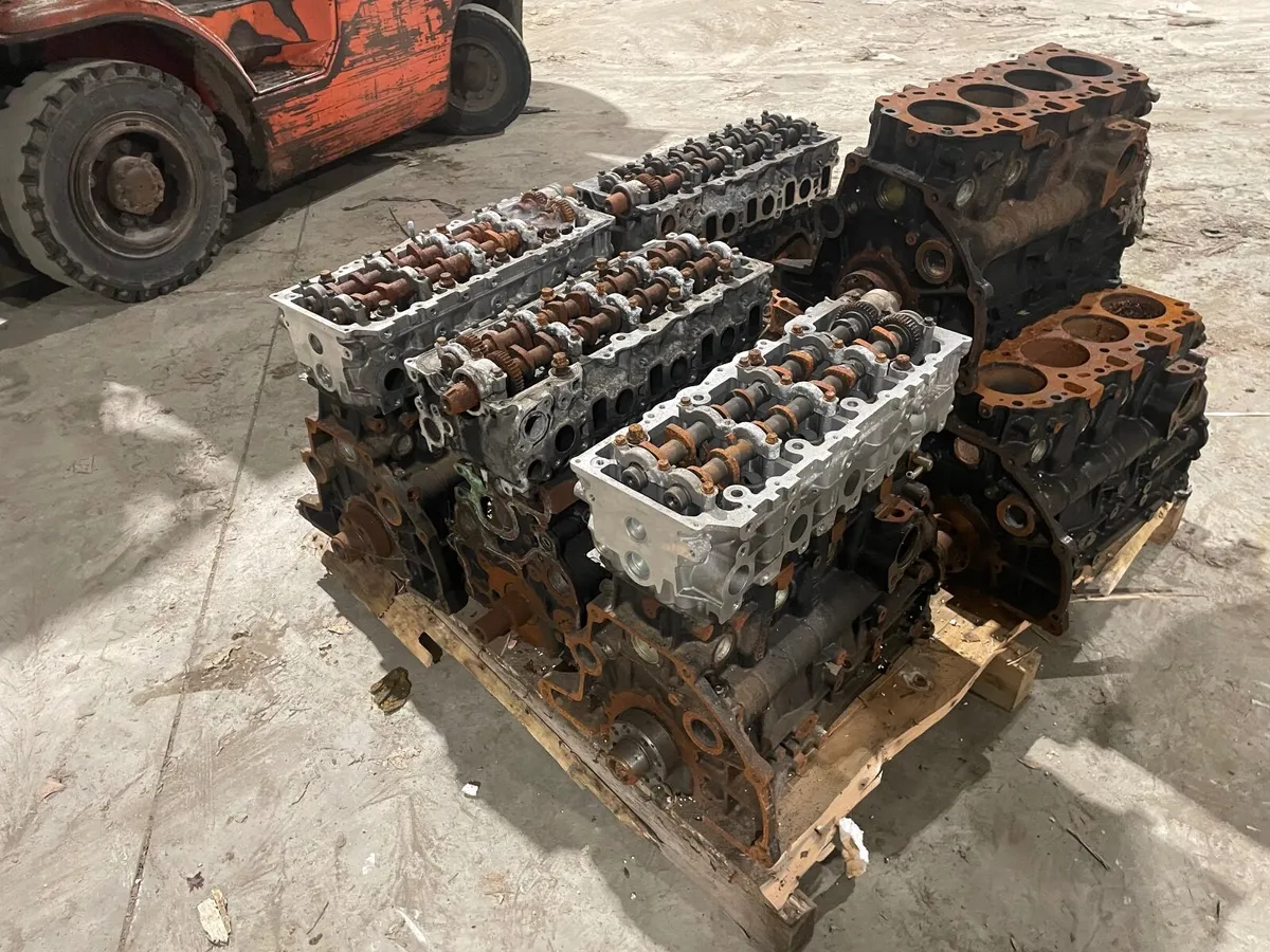 3.0 toyota Landcruiser / hilux engines - Image 1