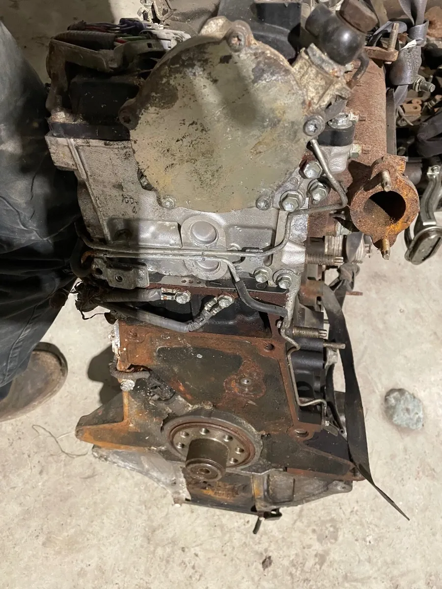 Toyota Landcruiser 2.8 engines - Image 3