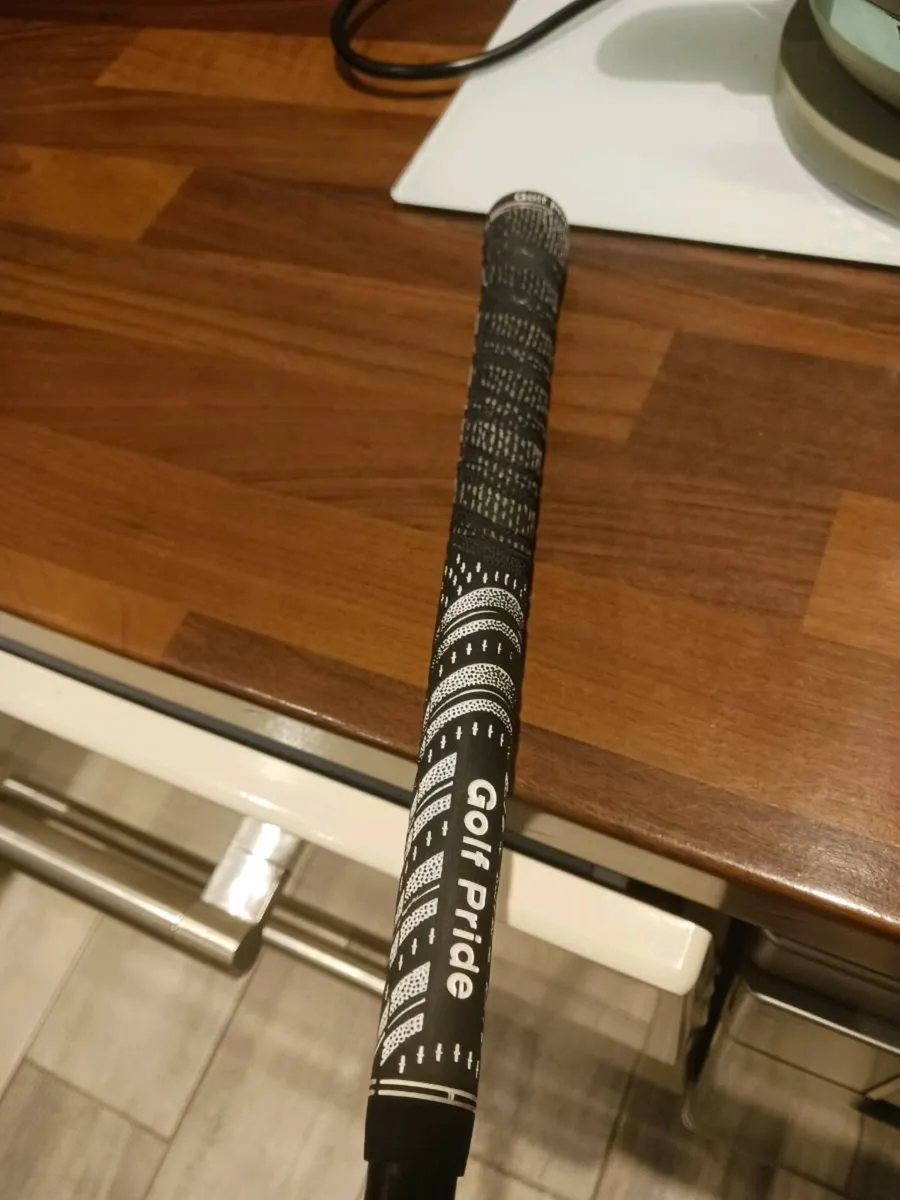 Taylormade M5 driver - Image 2