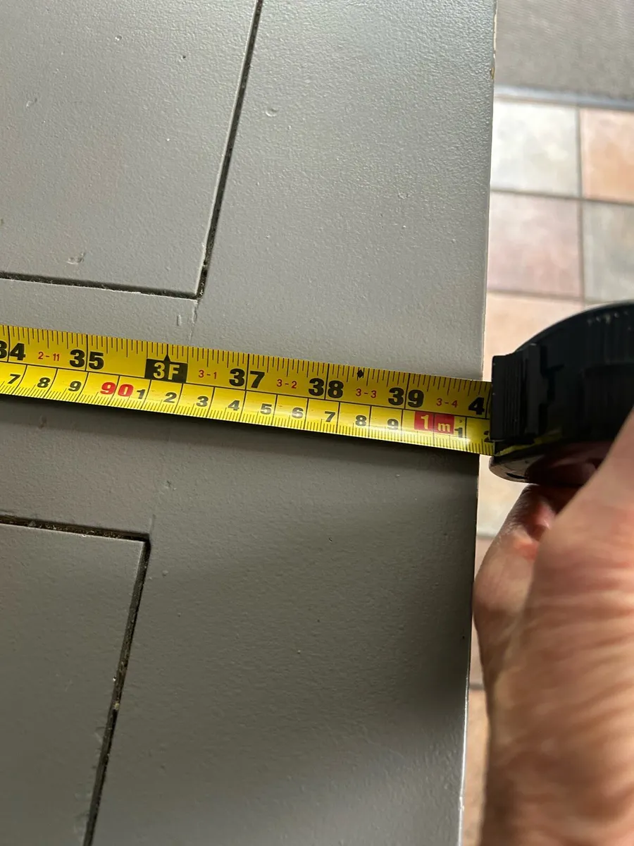 Dining table - Image 4